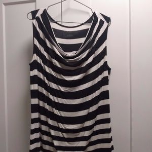 Ann Taylor Knit Top M